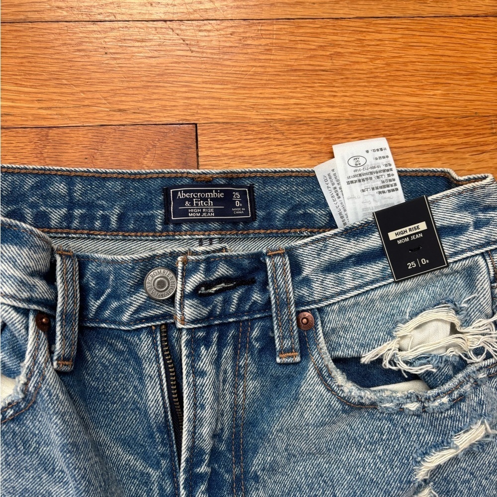 Abercrombie & Fitch Blue Distressed Straight Leg Jeans - Picture 2 of 3